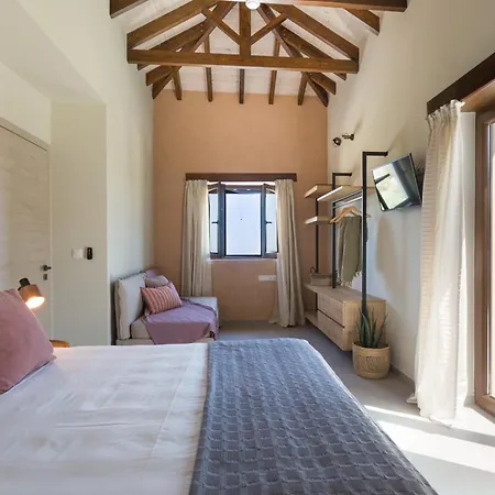 Brand New Mia Casa With Private Pool, Ping-pong & Bbq